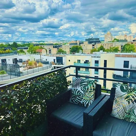 דירה Modern Flat 15 Mins From La Defense